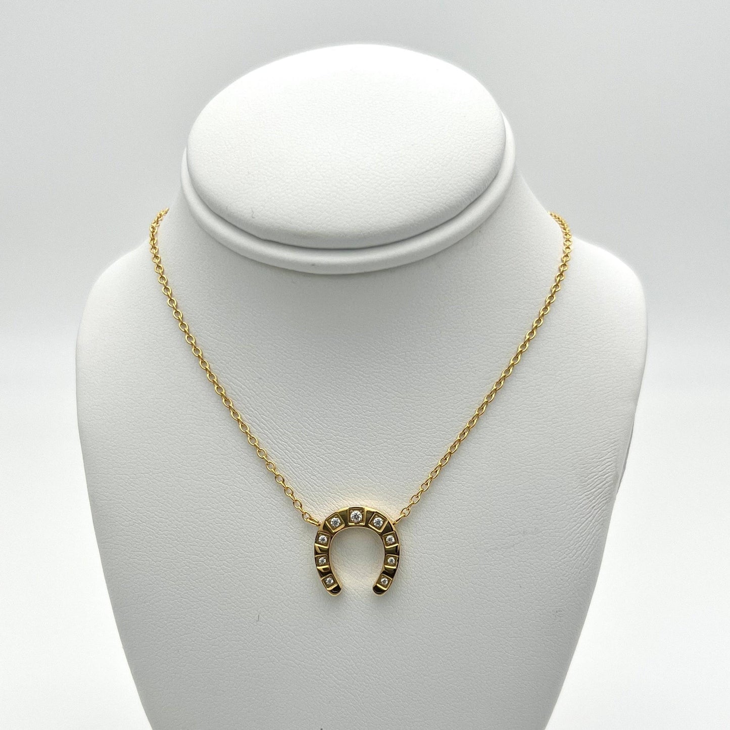 Maddox Horseshoe Necklace