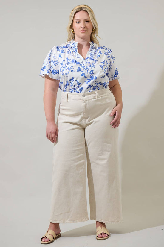 Curvy Leya Floral Top