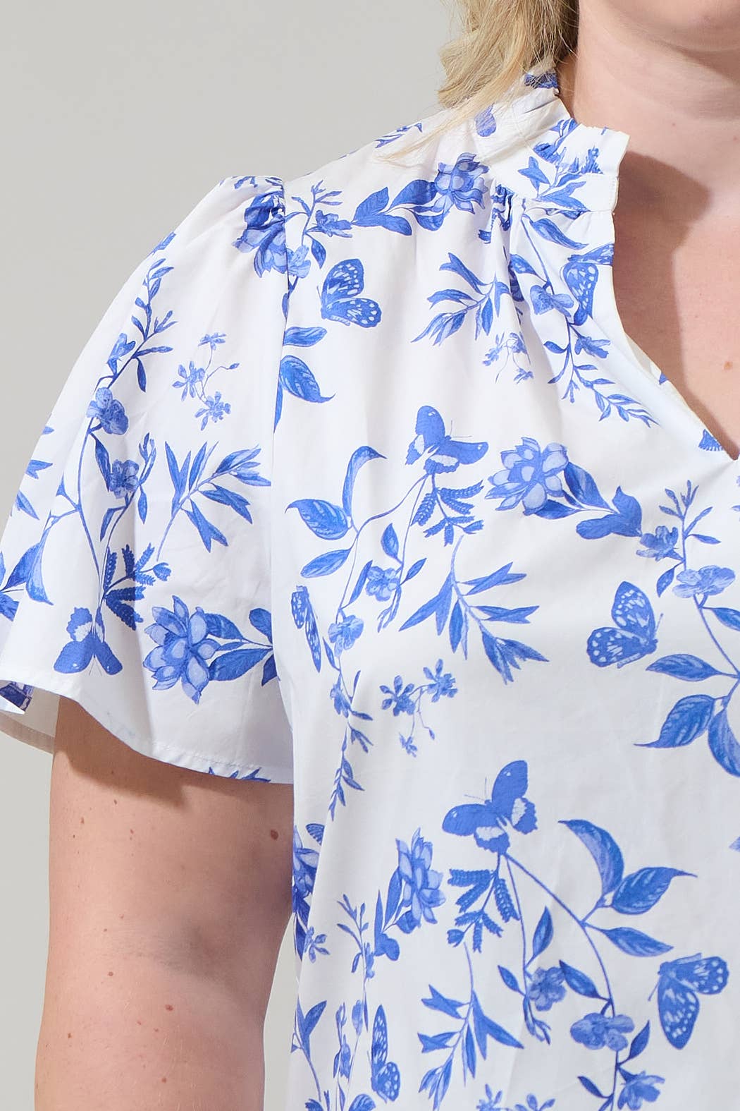 Curvy Leya Floral Top