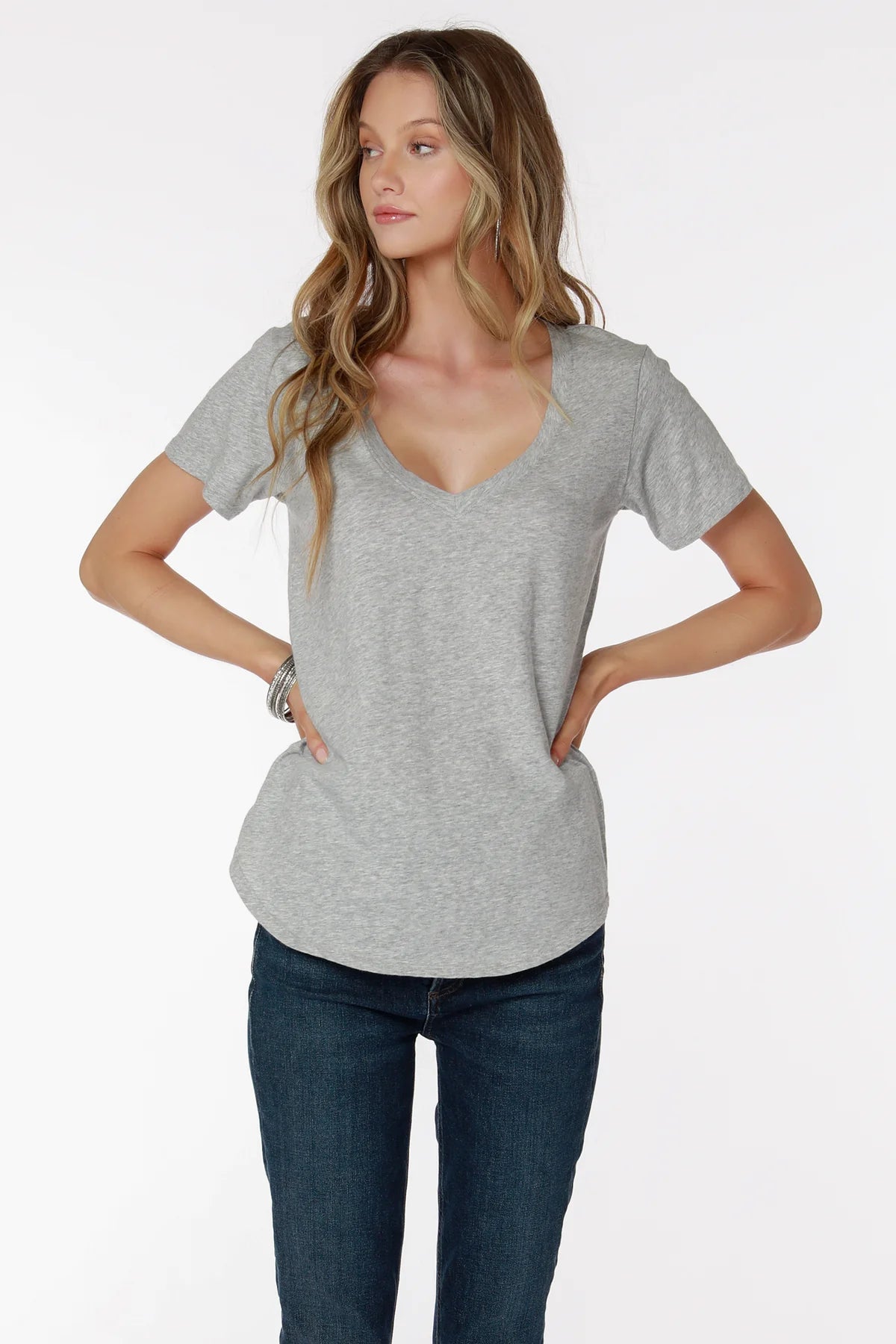 Load image into Gallery viewer, Bobi V-Neck Tee - HERS
