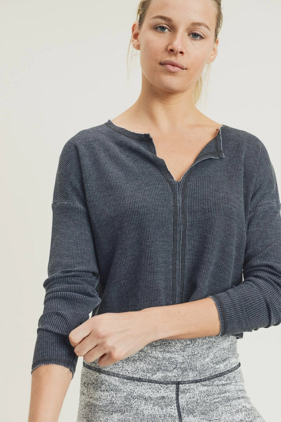 Load image into Gallery viewer, Deep Notch Collar Crop Pullover - HERS
