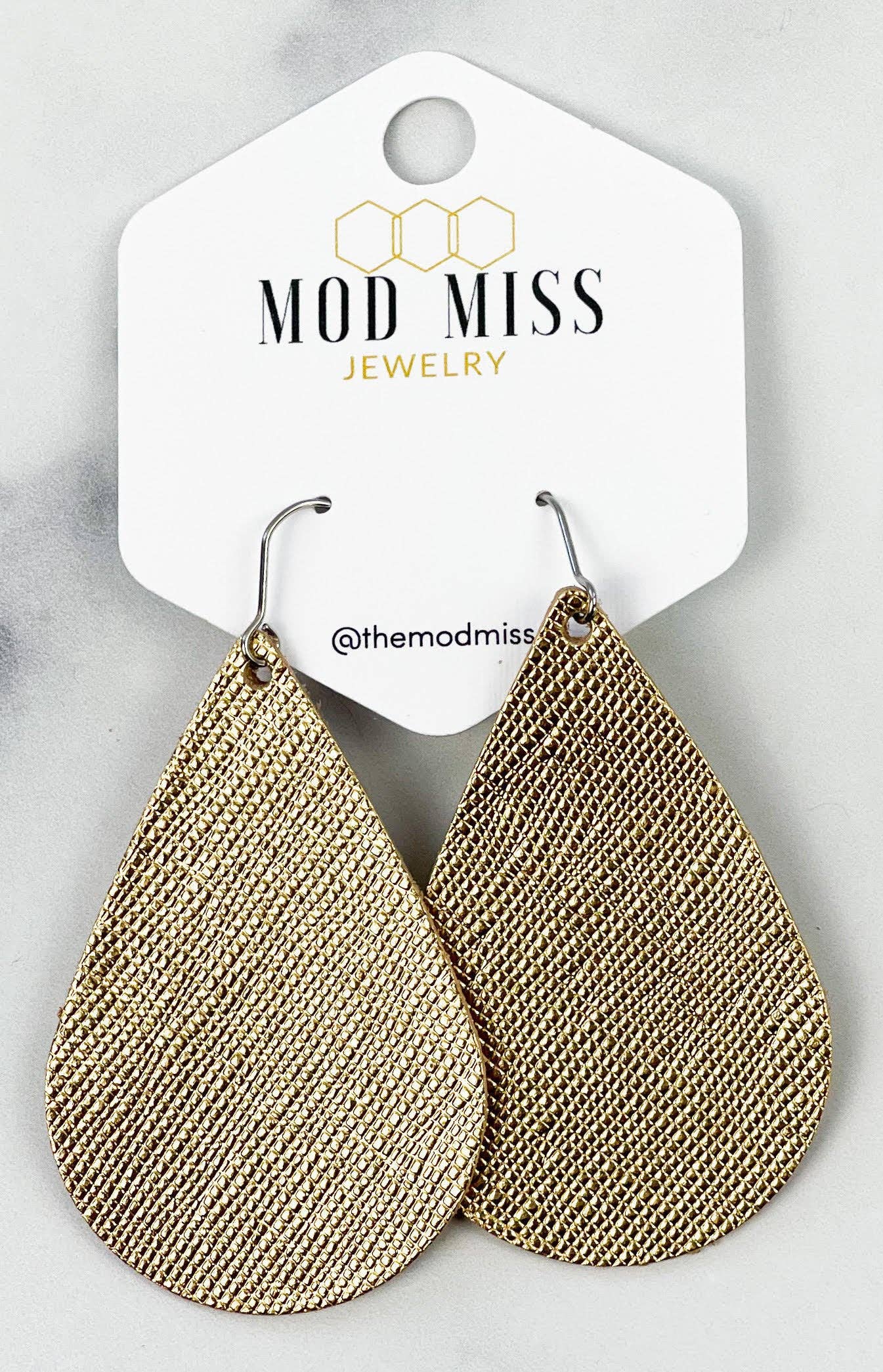 Load image into Gallery viewer, Leather Teardrop Earring &amp;quot;Saffiano Gold&amp;quot;
